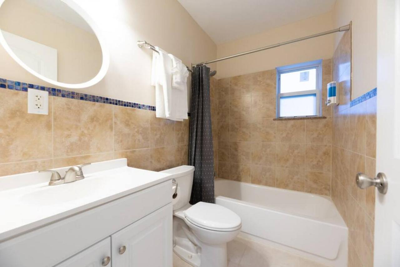 Ocean Flats 1 - Lauderdale-By-The-Sea Apartment Fort Lauderdale Bagian luar foto